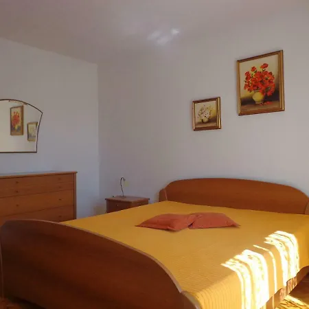 Apartment Maja